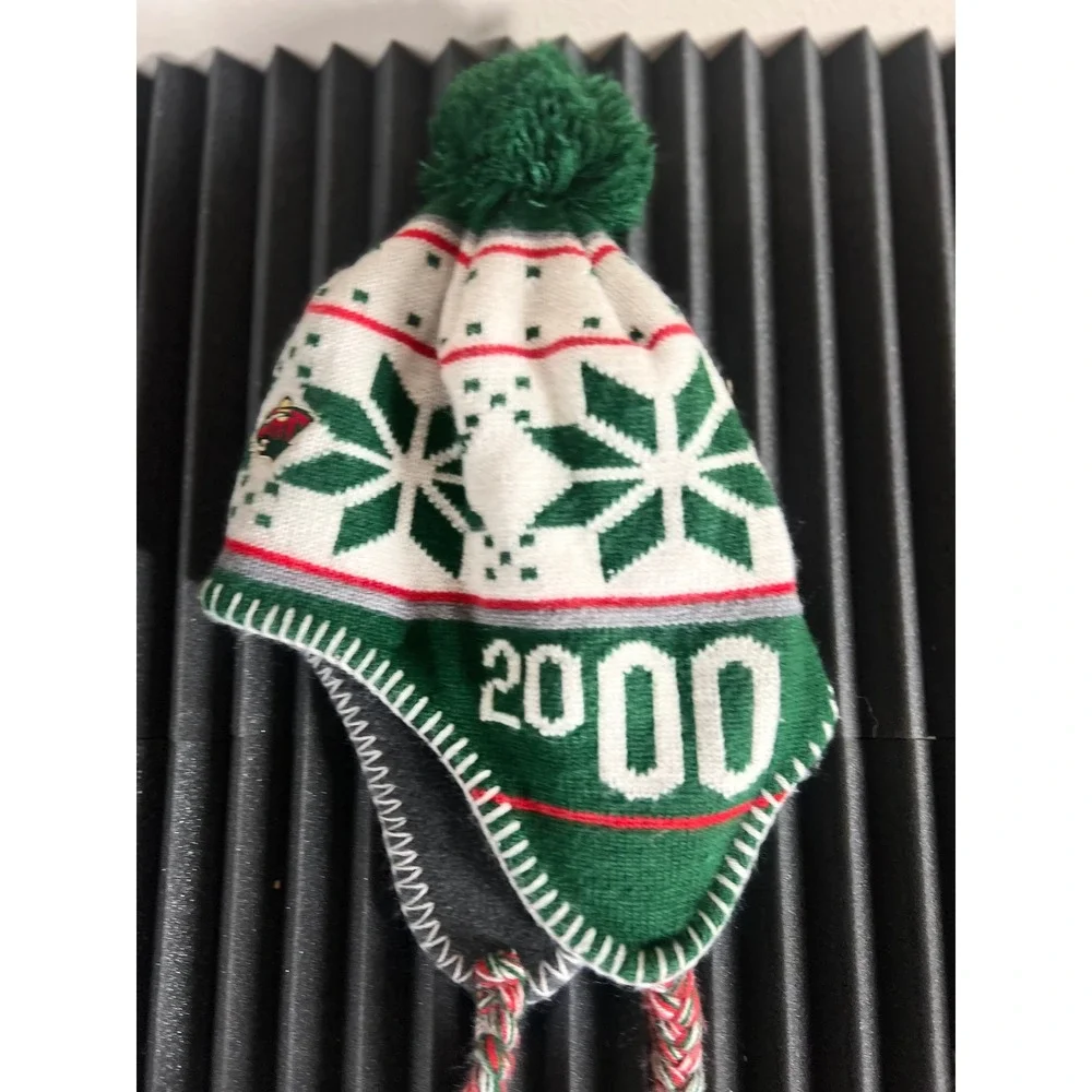 Minnesota Wild‎ 2000 NHL Hockey Beanie Hat Winter Cap